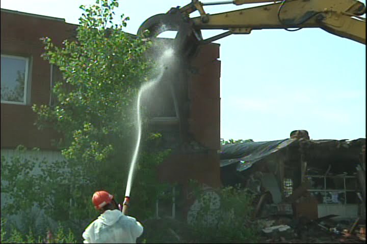 08/04/09 Erie County Leaders Demolish River Road Petroleum Tank Farm
