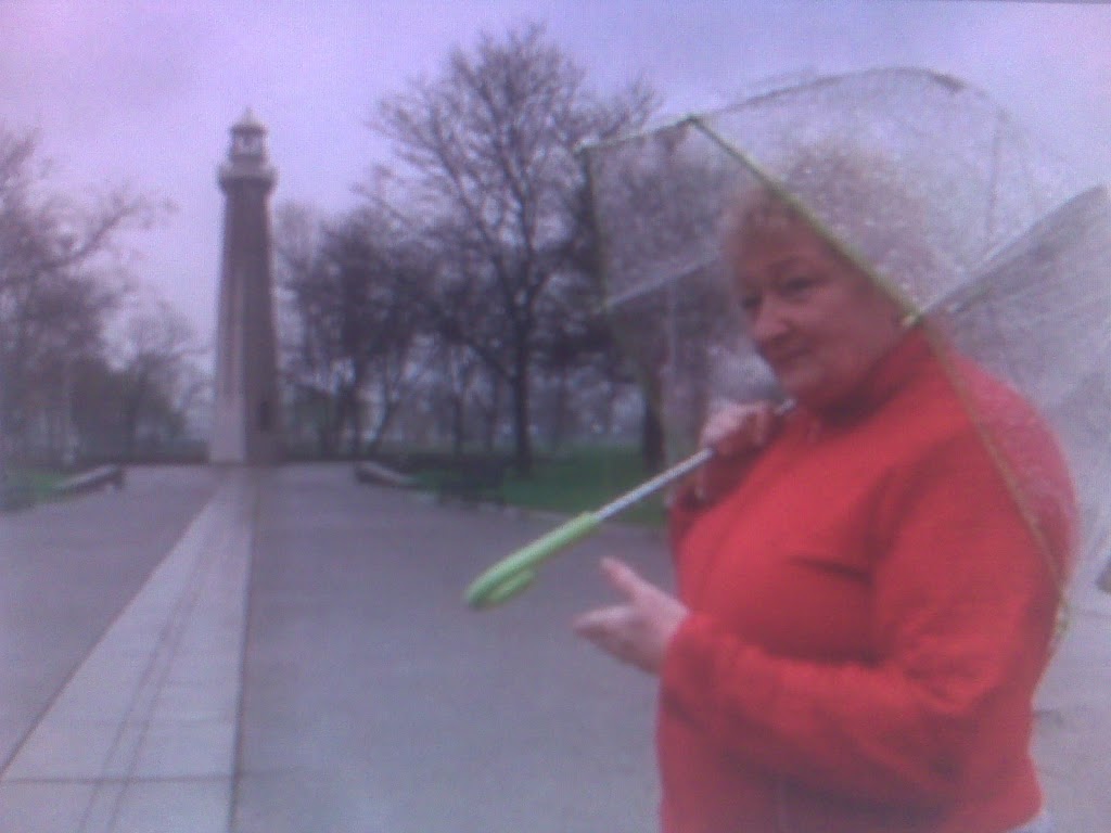 04/25/10: North Buffalo neighbors want lighthouse project to ‘Shine on Riverside’