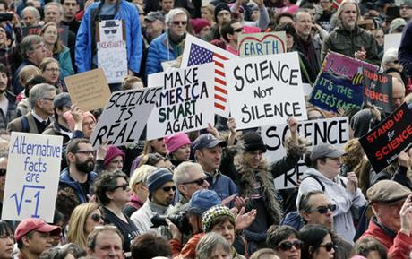 02/19/17: Scientists hold rally in Boston to protest threat to science